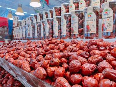 和田美玉“化”珍馐 百余京超专柜，让新疆特色农产品香飘京城